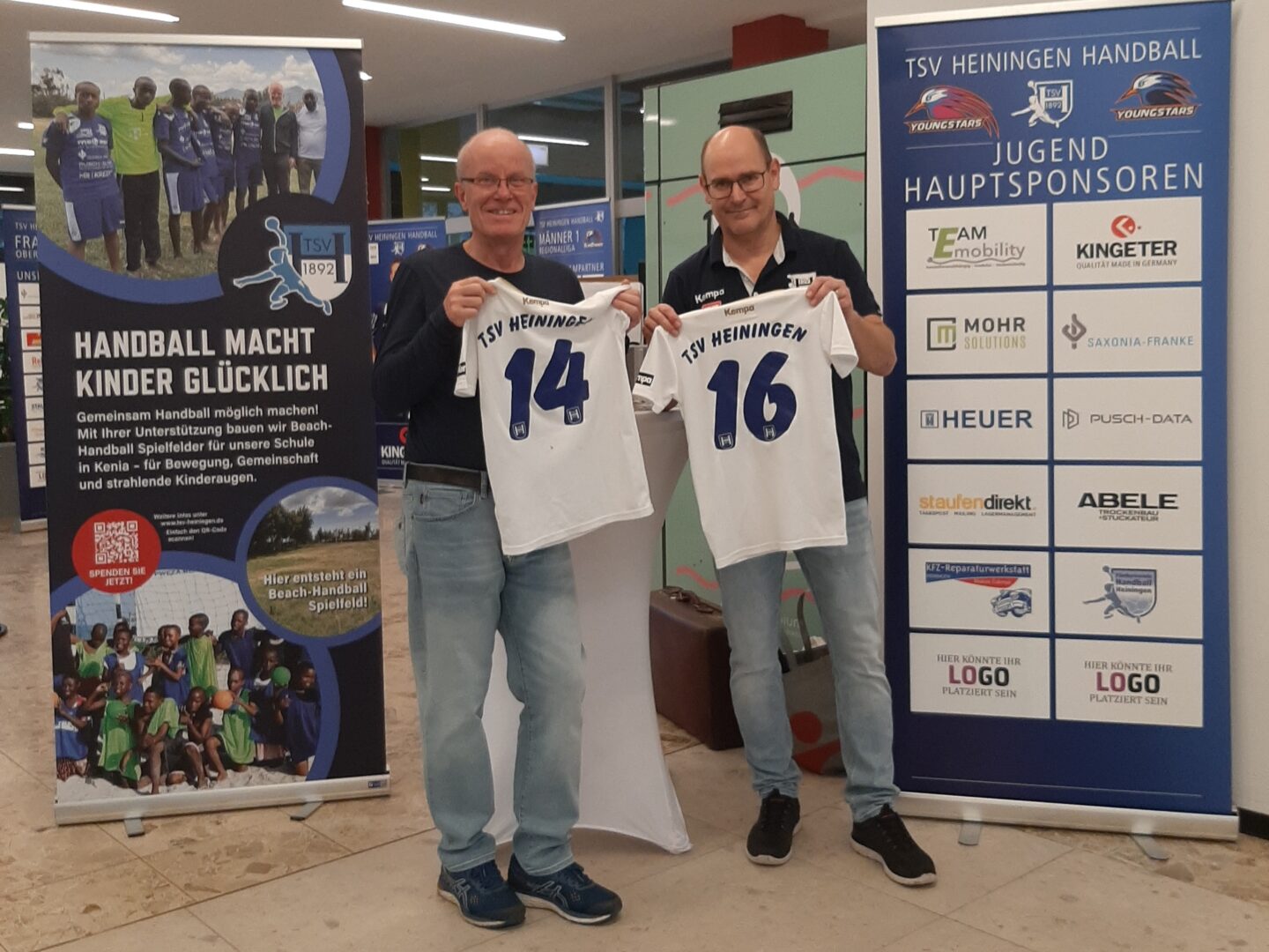 Handballer stellen Beachhandballprojekt in Kenia vor!